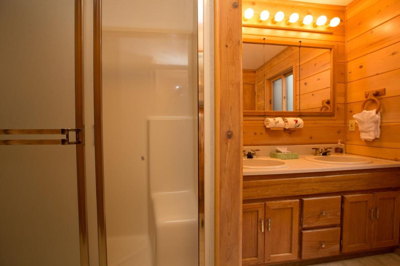 Mirror Pond Bungalow Bend Exterior photo